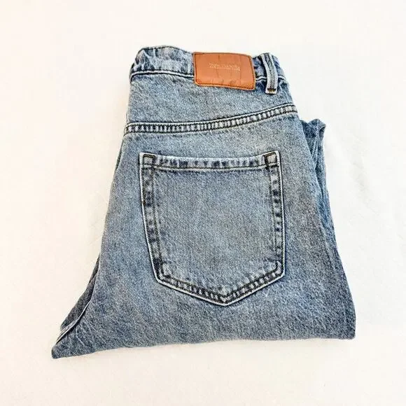 Zara Straight Leg Vintage Wash Denim Jeans Size 8 - Picture 1 of 7